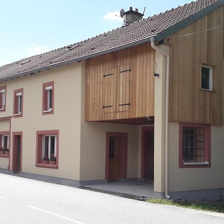Bed and Breakfast Au Val Des Meuris Taintrux Esterno foto