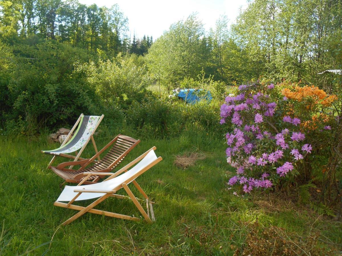 Bed and Breakfast Au Val Des Meuris Taintrux Esterno foto