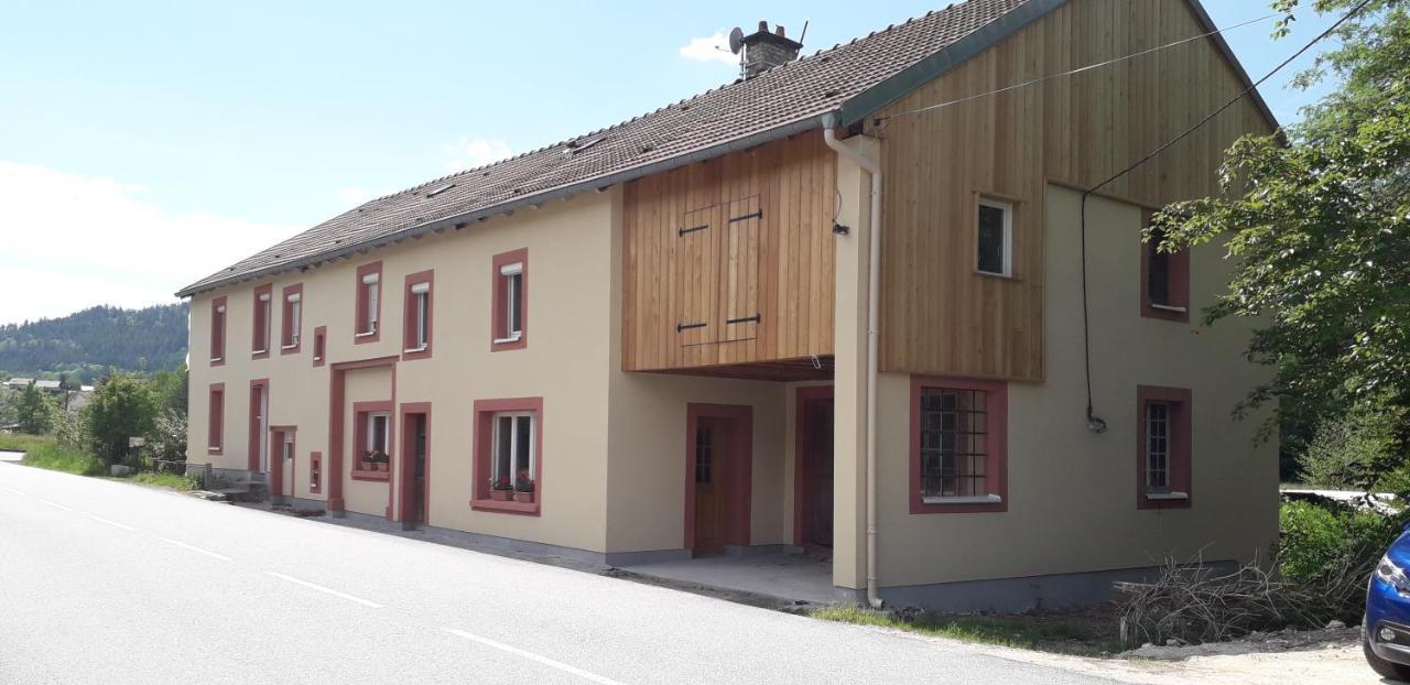 Bed and Breakfast Au Val Des Meuris Taintrux Esterno foto