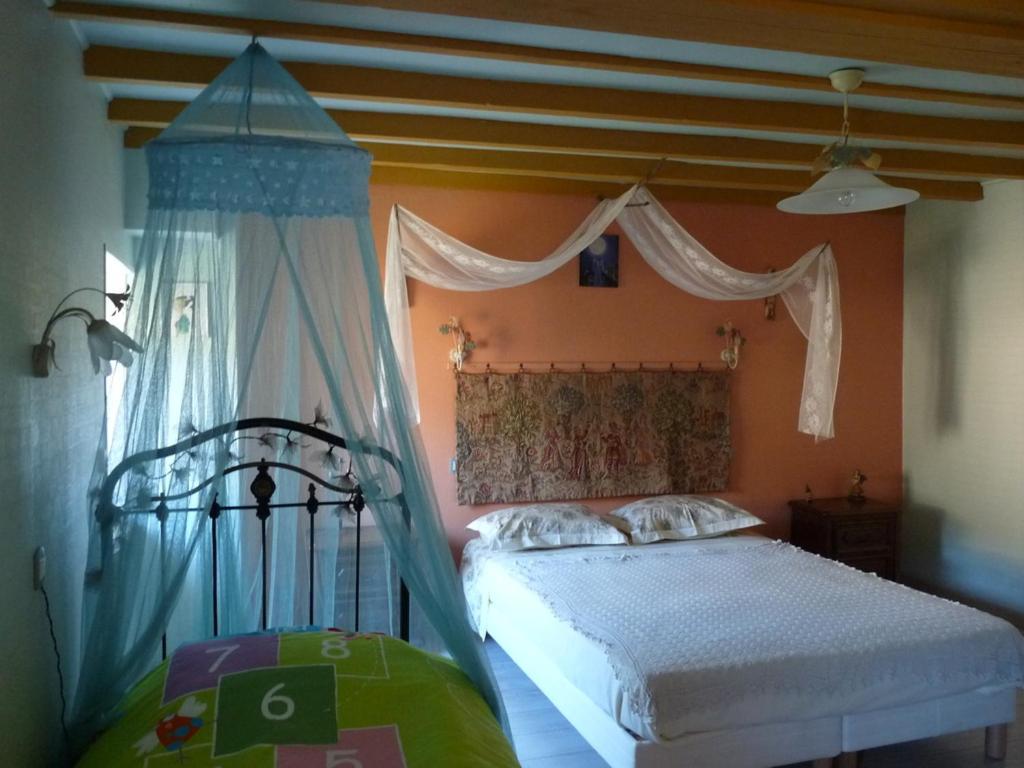 Bed and Breakfast Au Val Des Meuris Taintrux Esterno foto